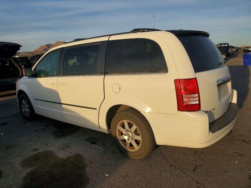 2010 Chrysler Town & Country Touring