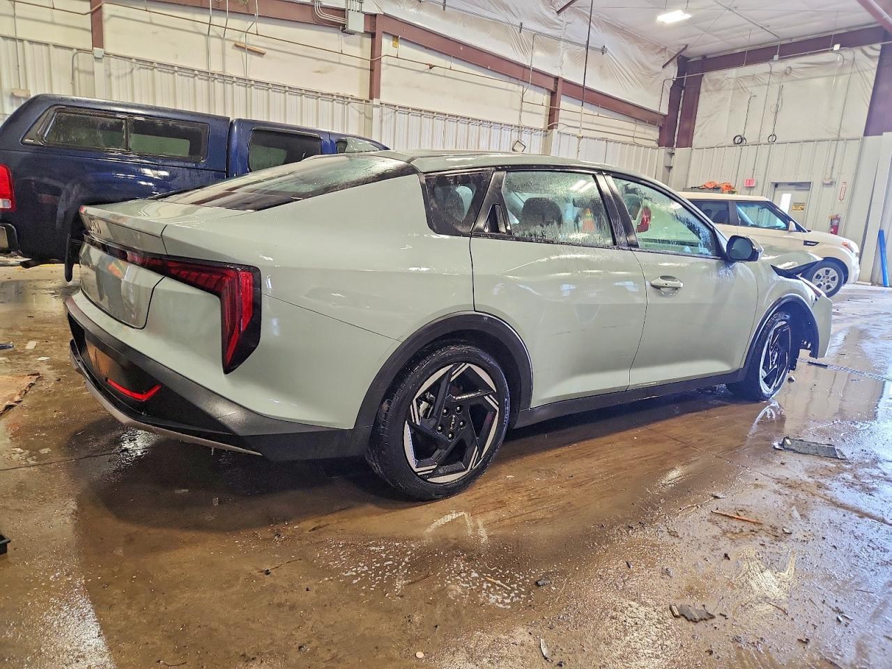 2025 KIA K4 ex