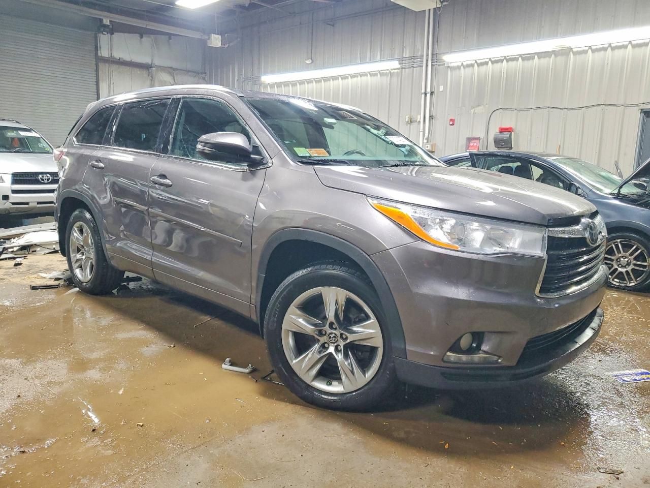 2016 Toyota Highlander Limited