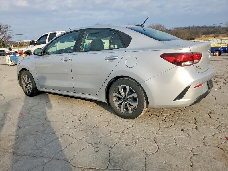 2021 KIA Rio lx