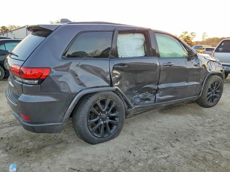 2018 Jeep Grand Cherokee Laredo