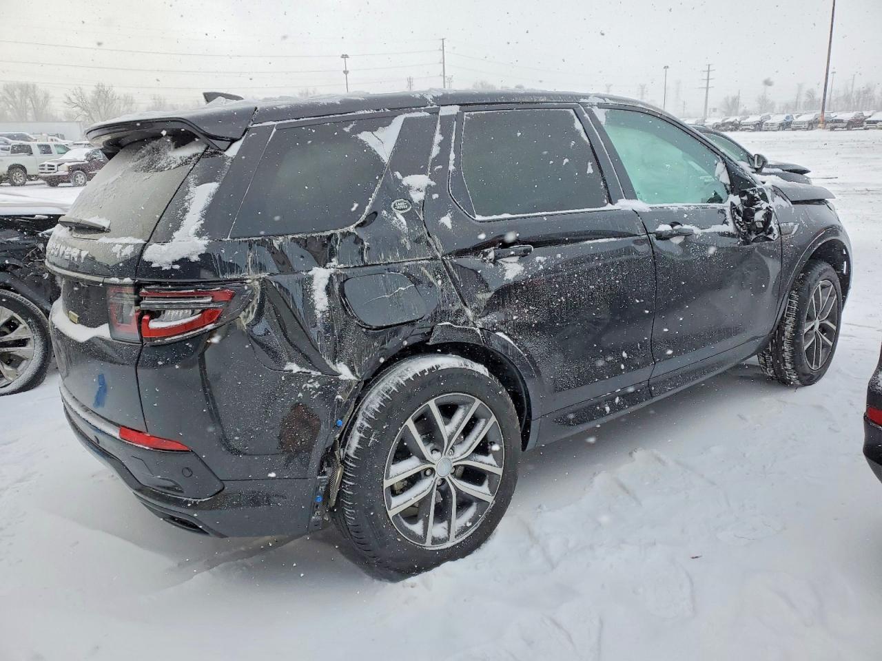 2024 Land Rover Discovery Sport s