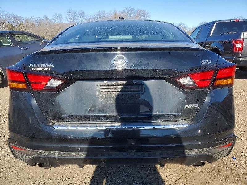 2020 Nissan Altima sv