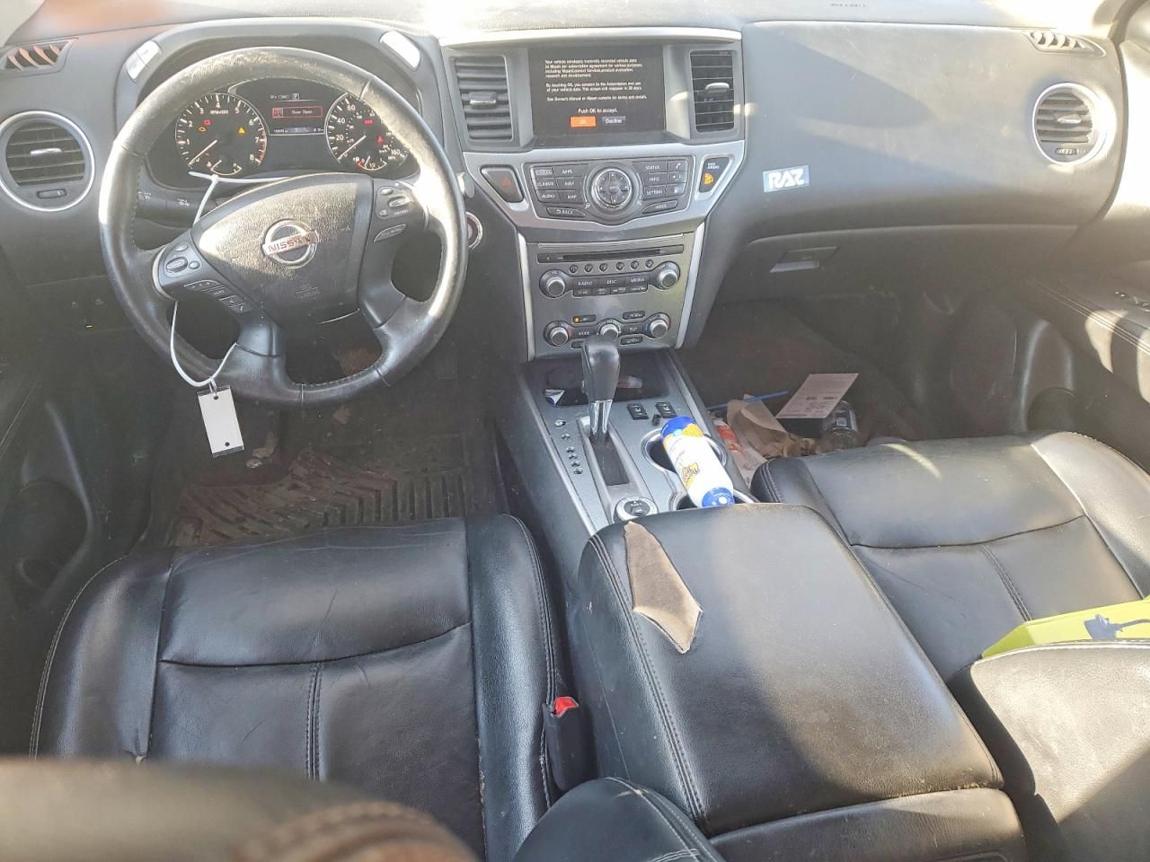 2019 Nissan Pathfinder s