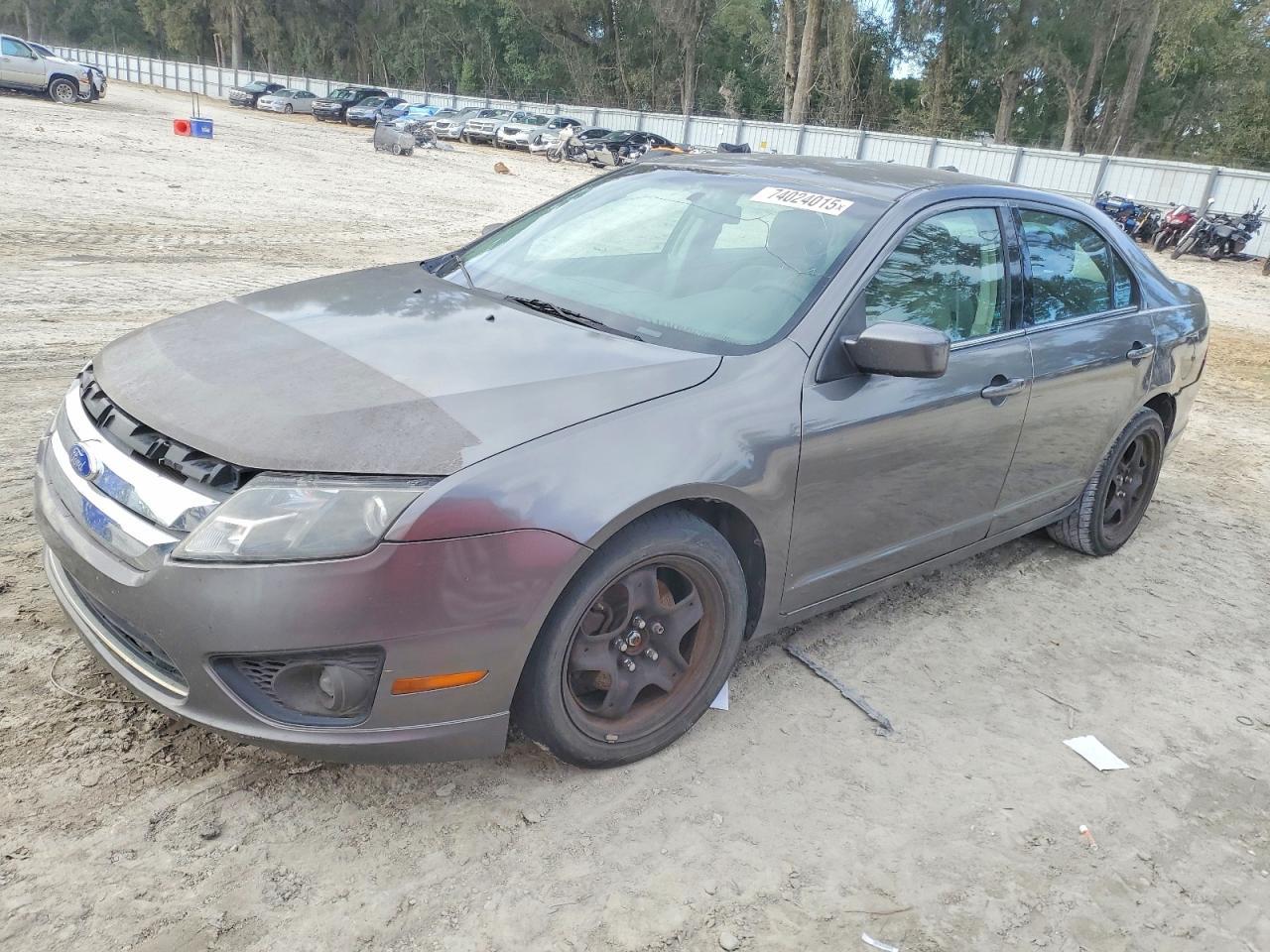 2011 Ford Fusion se