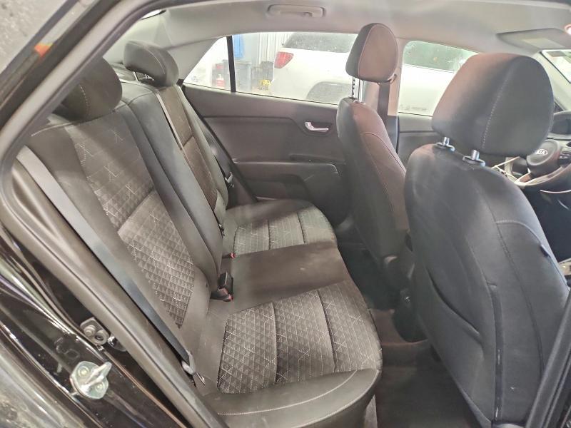 2021 KIA Rio s
