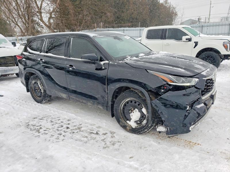 2022 Toyota Highlander Platinum