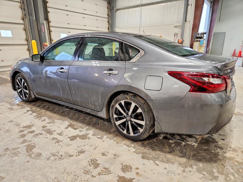 2017 Niss Altima 2.5 sr