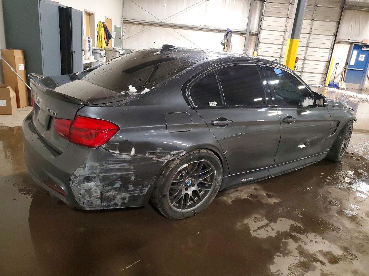2018 BMW 340 xi
