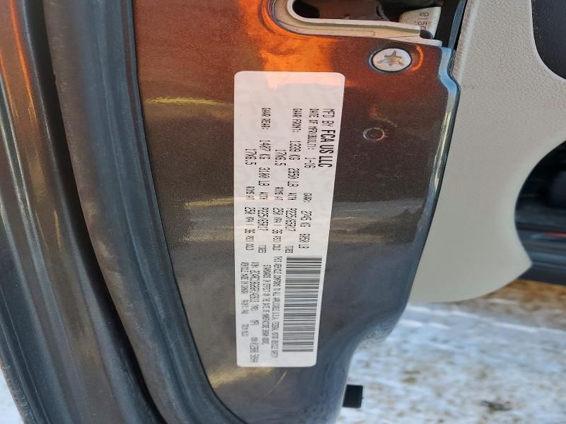 2016 Chrysler Town & Country Touring