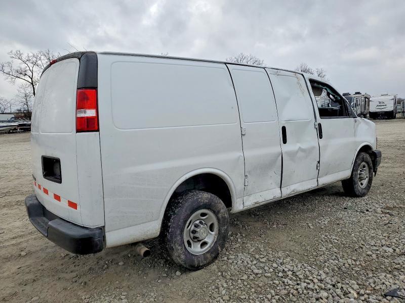 2021 Chevrolet Express G2500
