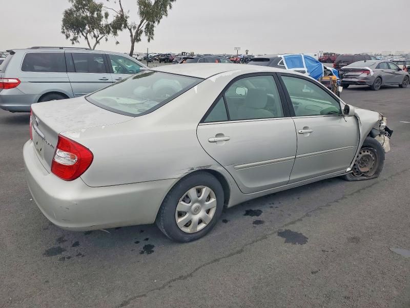 2003 Toyota Camry le