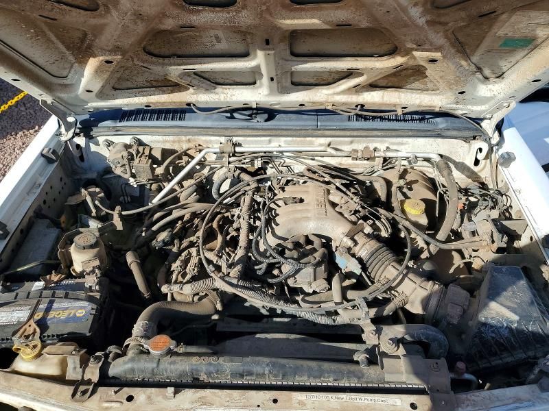 2001 Nissan Xterra xe