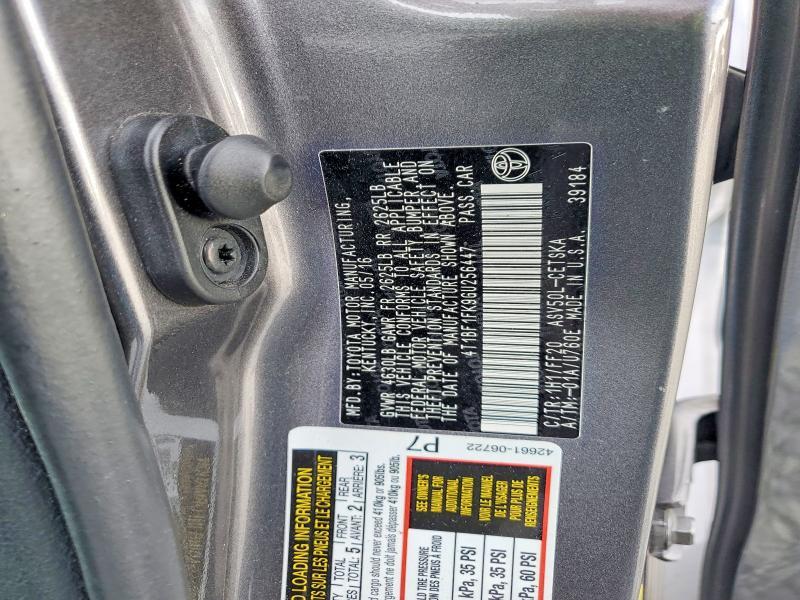 2016 Toyota Camry le