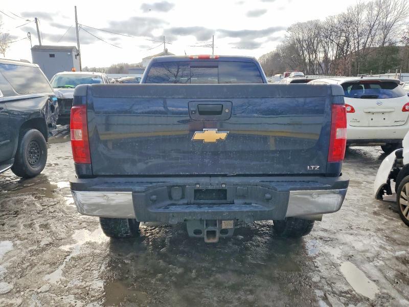 2011 Chevrolet Silverado K2500 Heavy Duty ltz