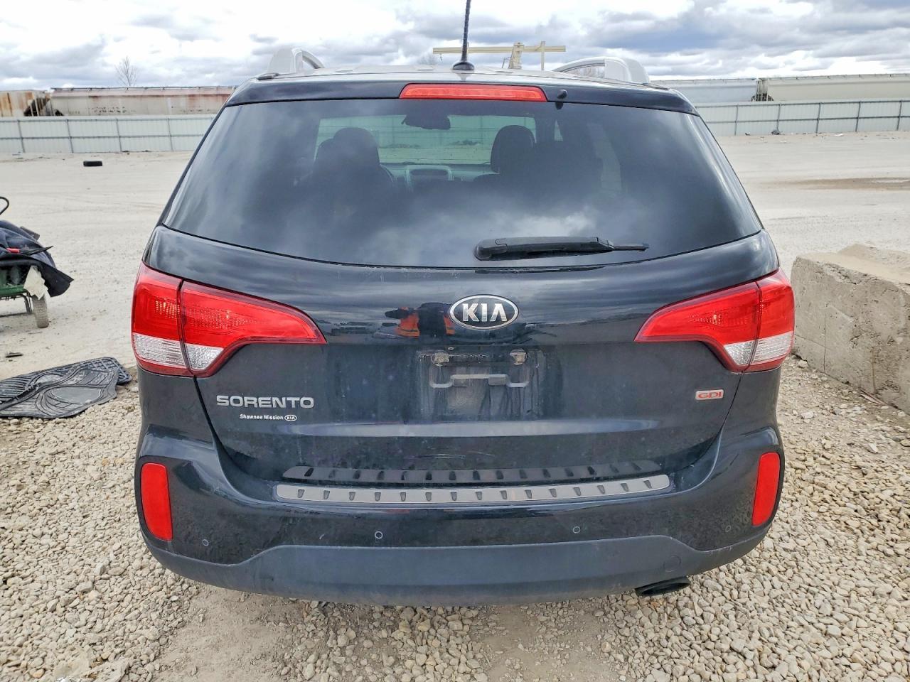 2015 KIA Sorento lx