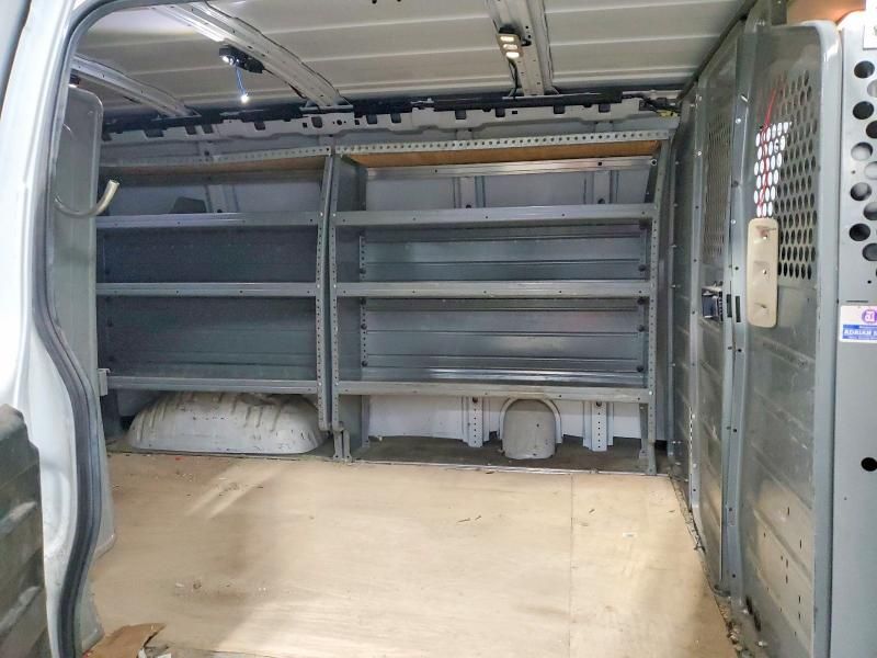 2018 Chevrolet Express G2500