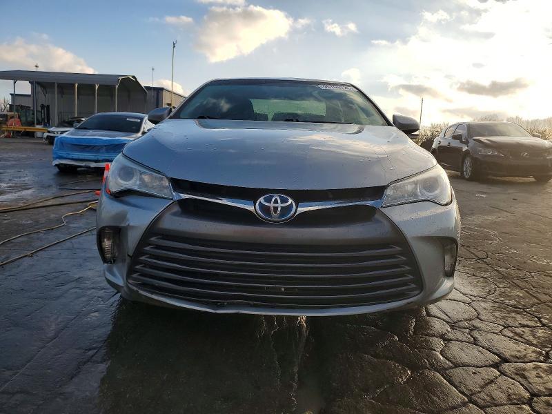 2016 Toyota Camry Hybrid