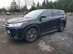 2019 Toyota Highlander le