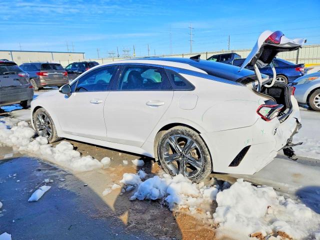 2022 KIA K5 ex
