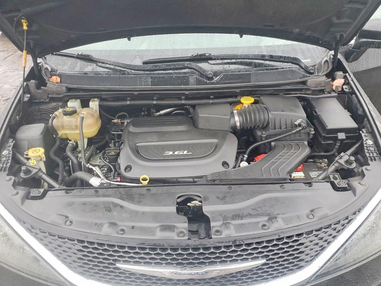 2017 Chrysler Pacifica Touring