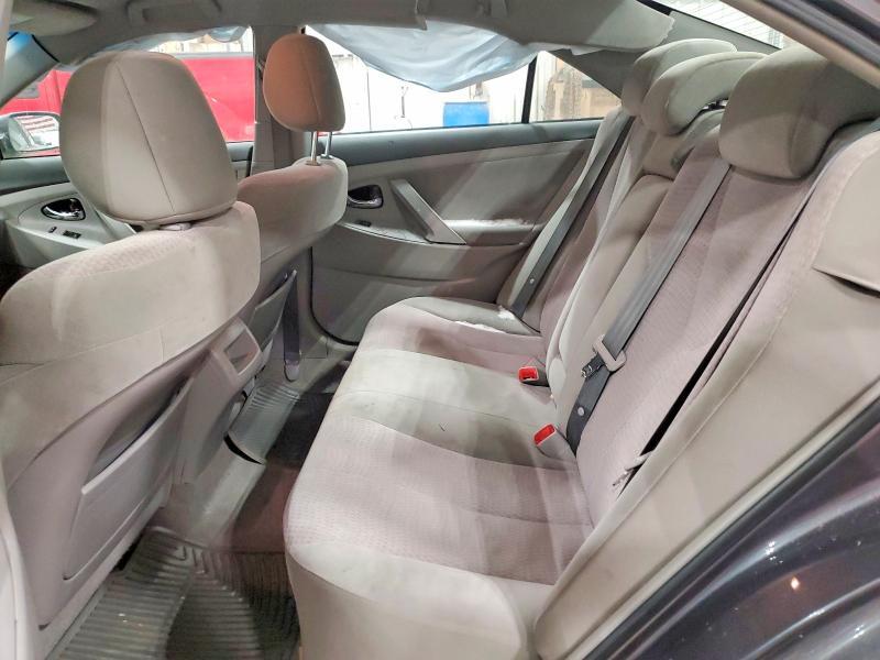 2011 Toyota Camry le