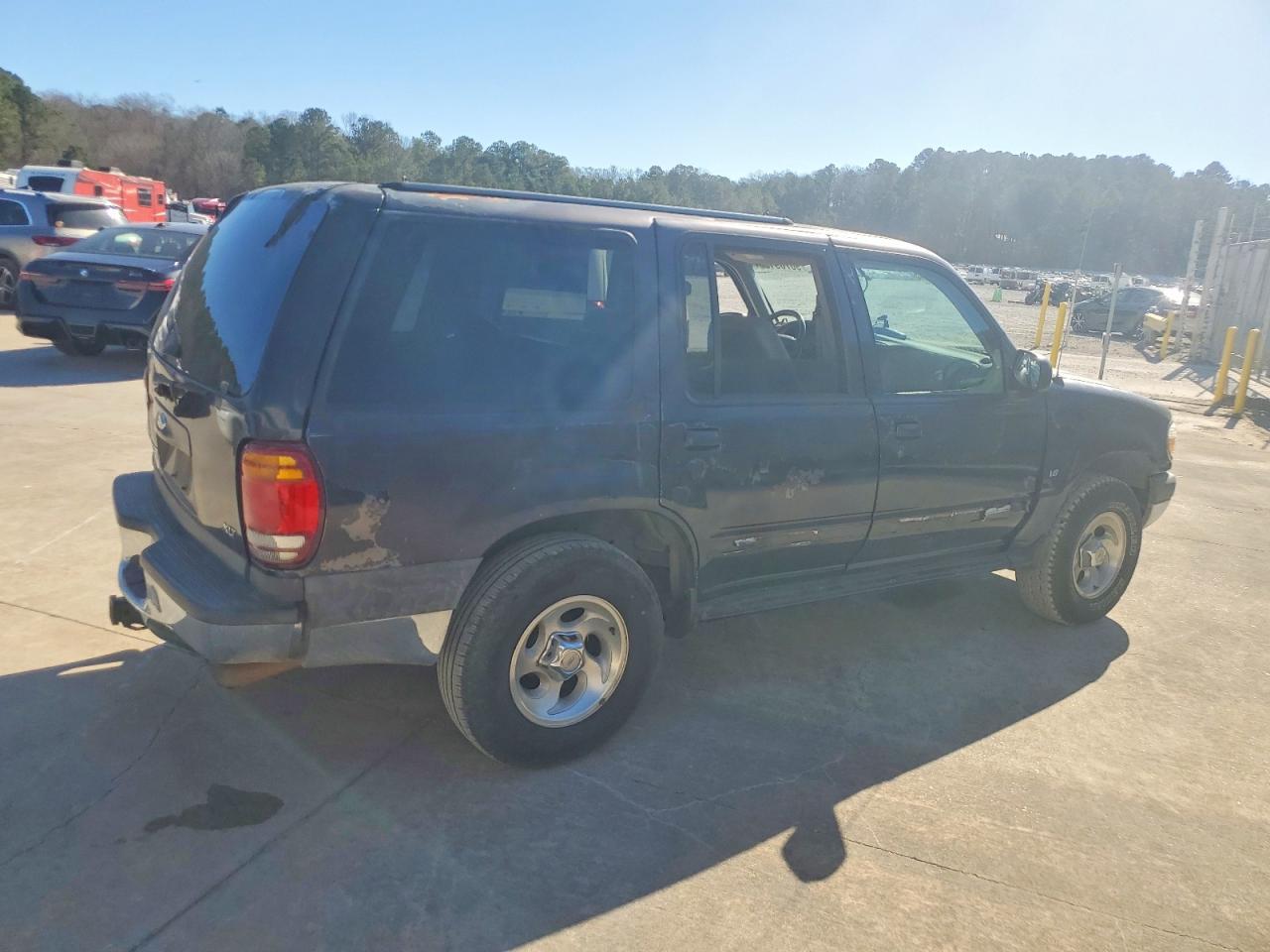 1999 Ford Explorer