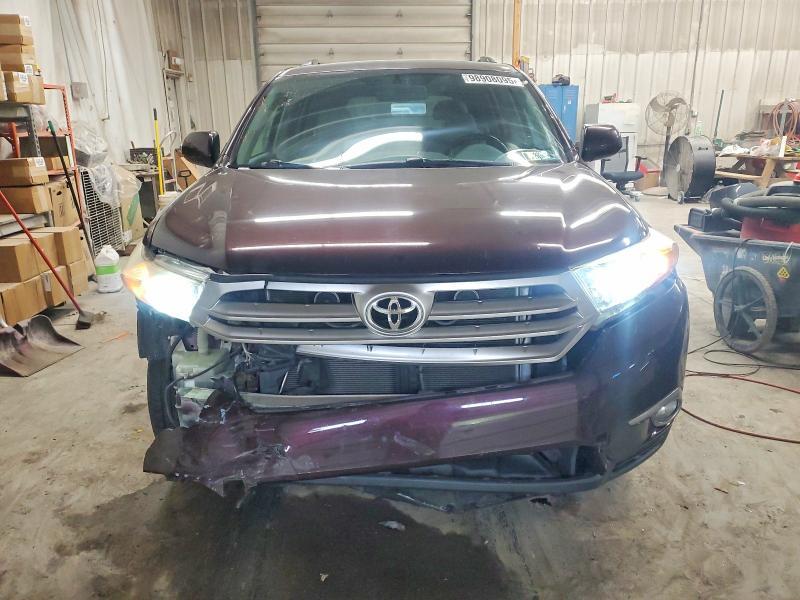 2012 Toyota Highlander Base