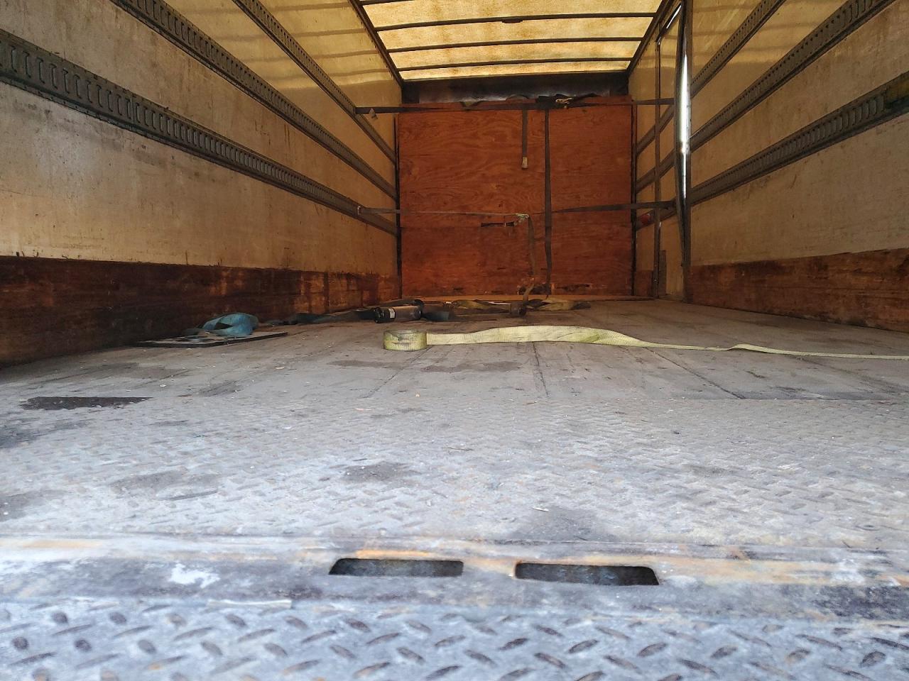 2020 Freightliner Business Class M2 BOX Truck