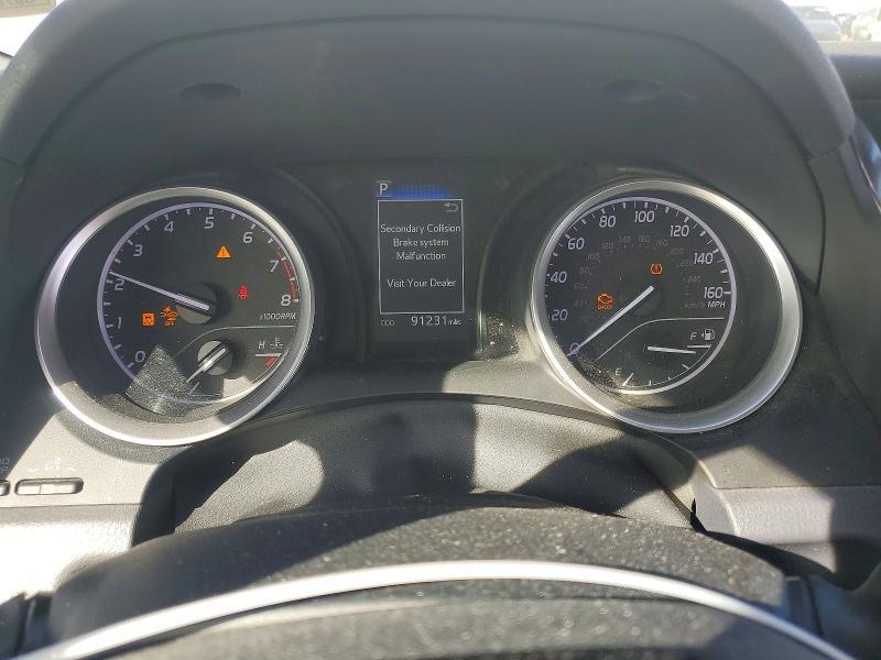 2024 Toyota Camry le