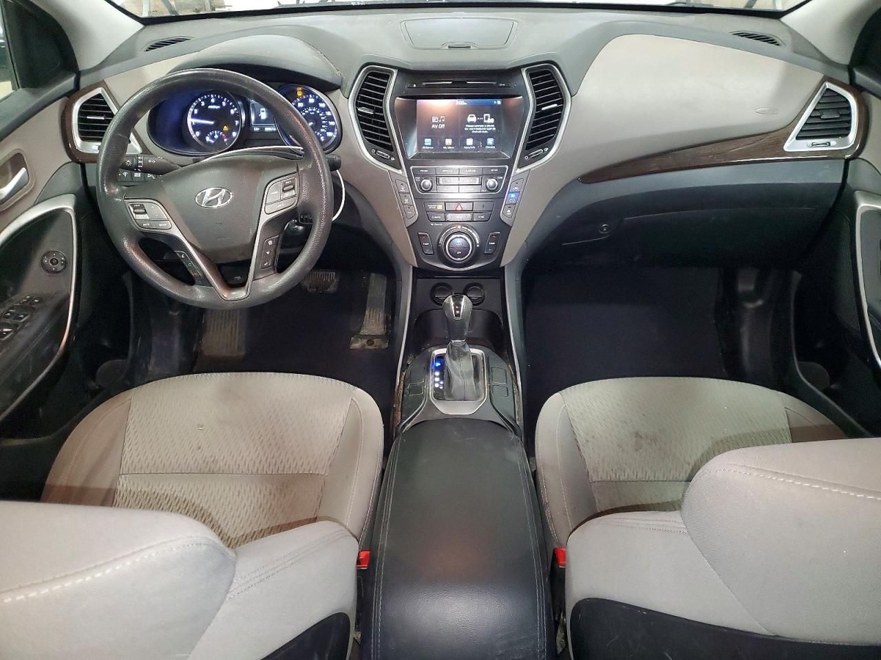 2017 Hyundai Santa fe se