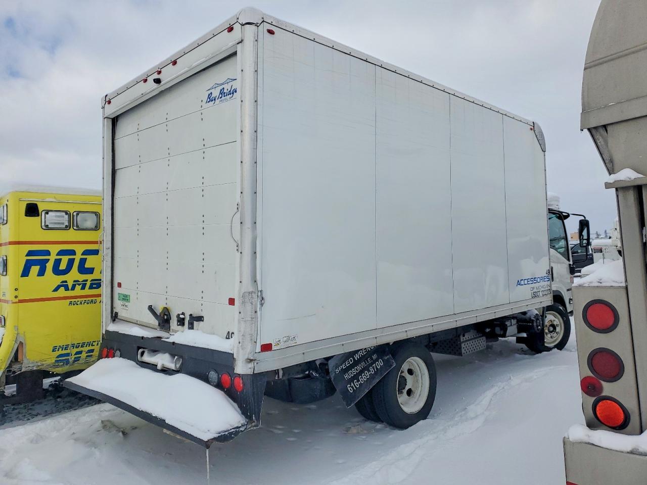 2024 Isuzu NPR HD