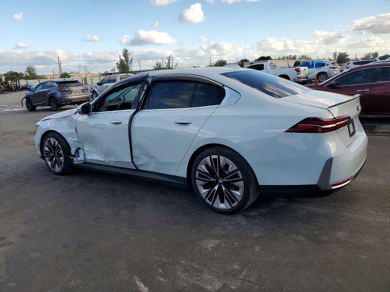2024 BMW 530 i