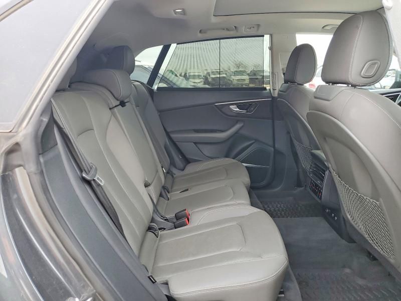 2019 Audi Q8 Prestige S-line