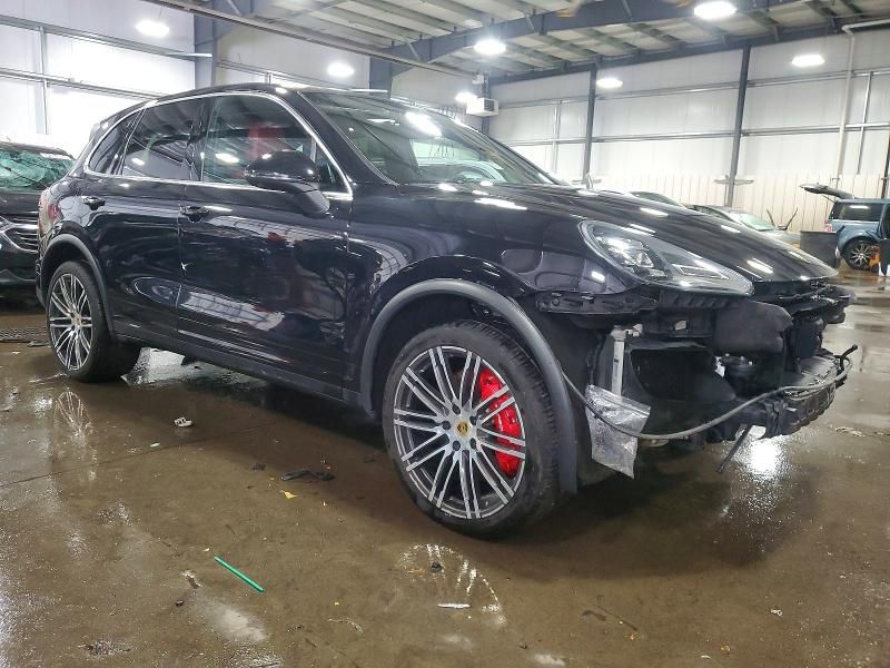 2018 Porsche Cayenne Turbo