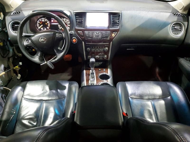 2016 Nissan Pathfinder s