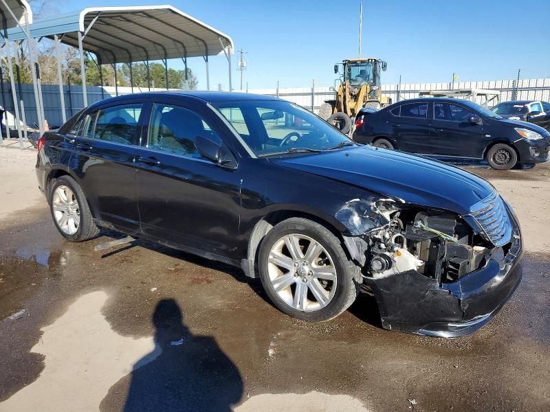 2012 Chrysler 200 Touring