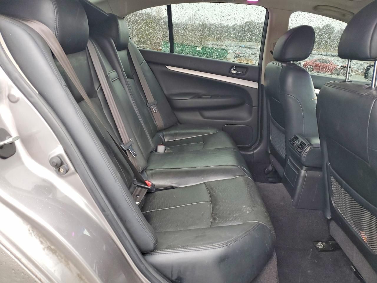 2009 Infinity G37 Sedan x