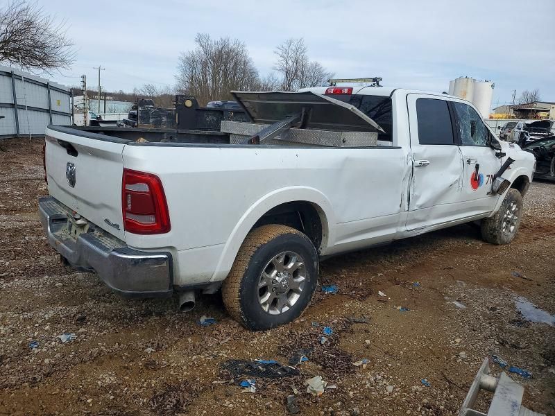 2022 Dodge 3500 Laramie