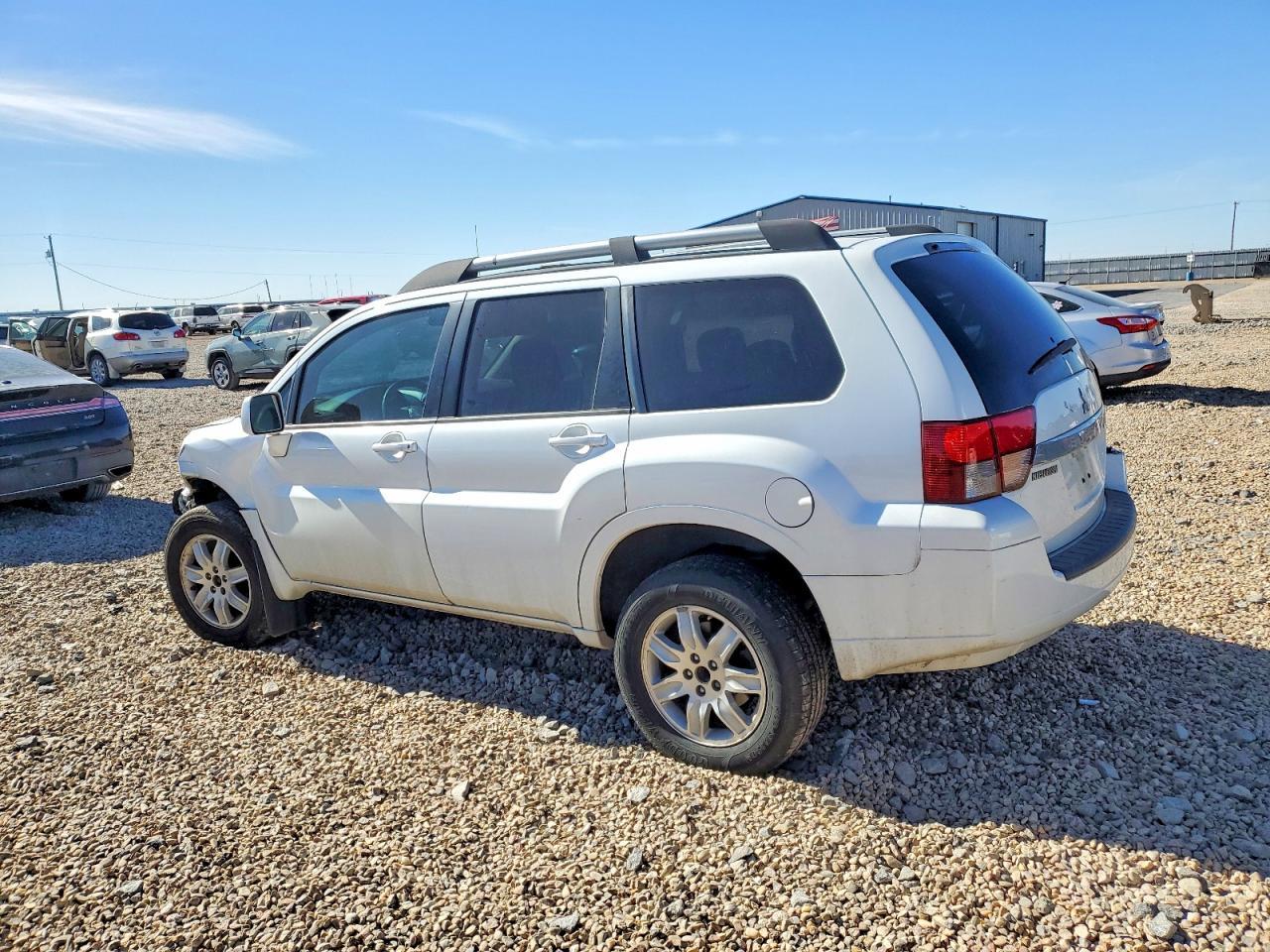 2011 Mitsubishi Endeavor ls