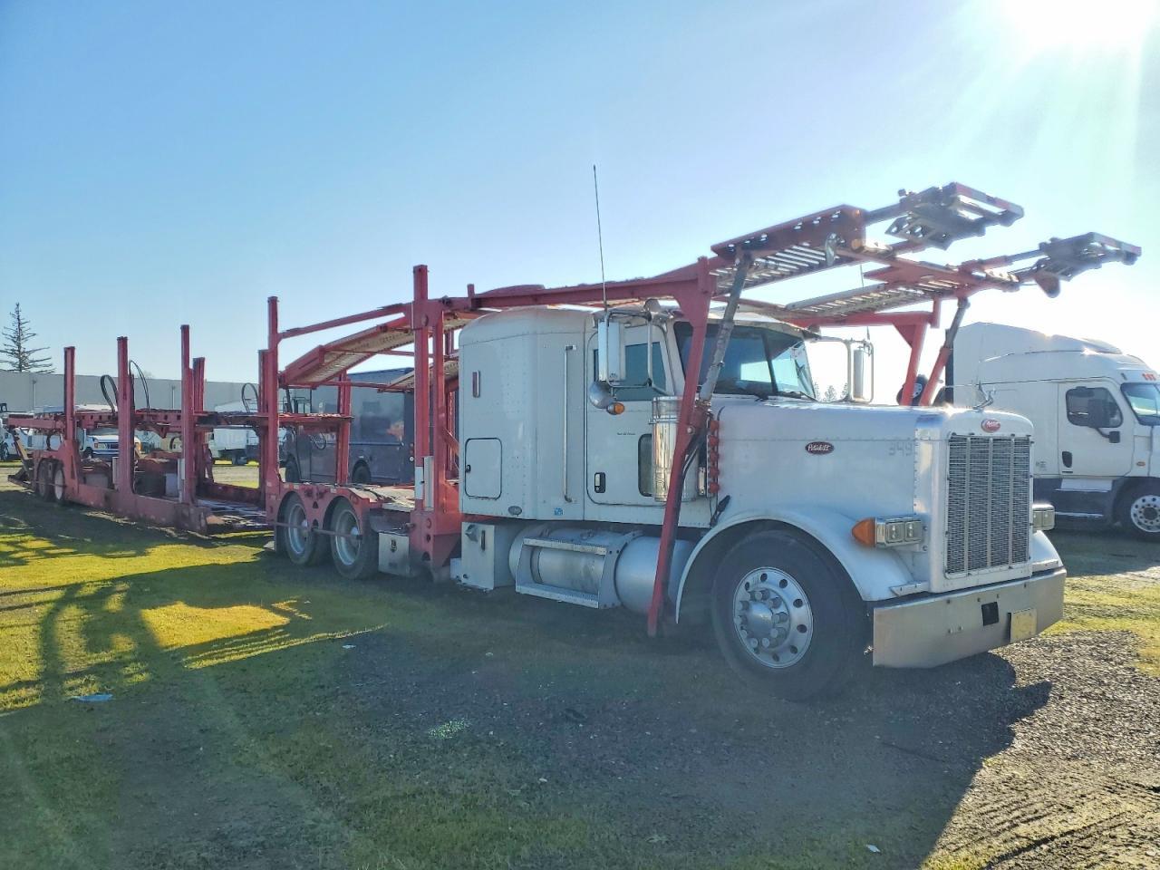 2006 Peterbilt 379 Car Carrier Truck With Car Carrier Trailer