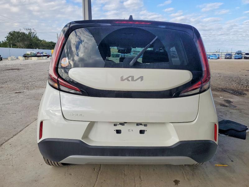 2025 KIA Soul lx