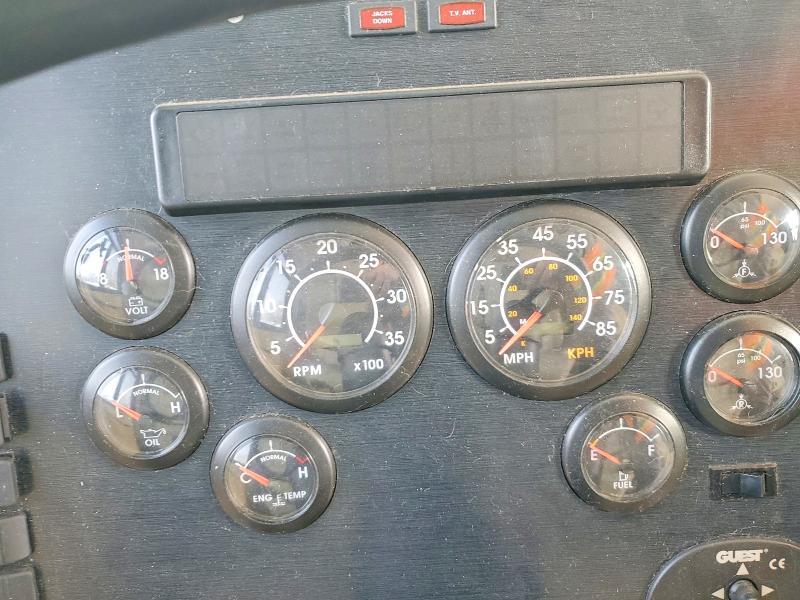 1999 Freightliner Chassis X-rv