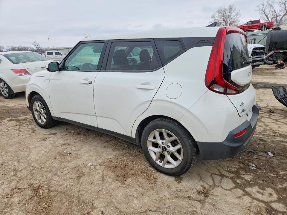 2022 KIA Soul lx