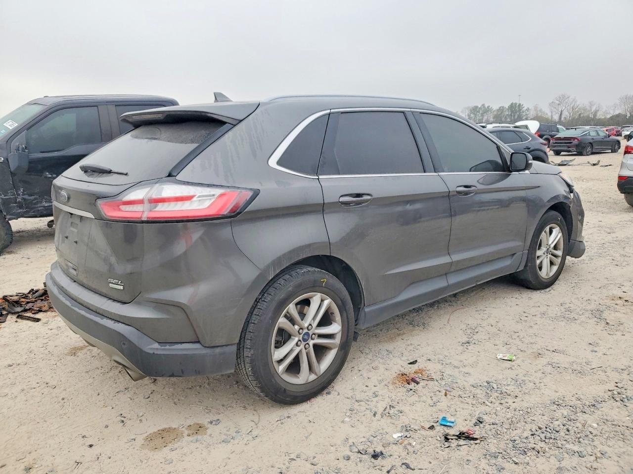 2020 Ford Edge sel