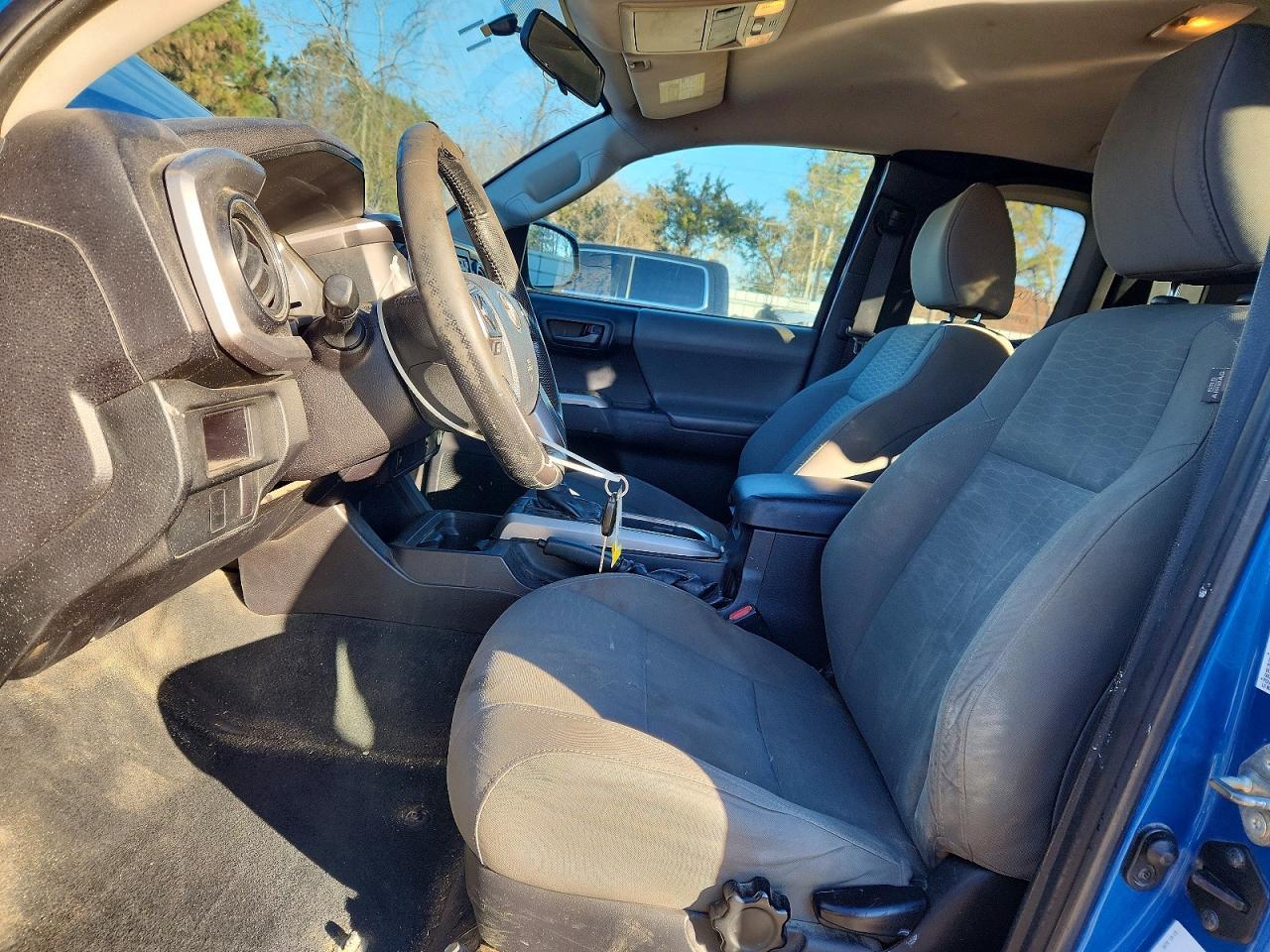 2016 Toyota Tacoma SR5