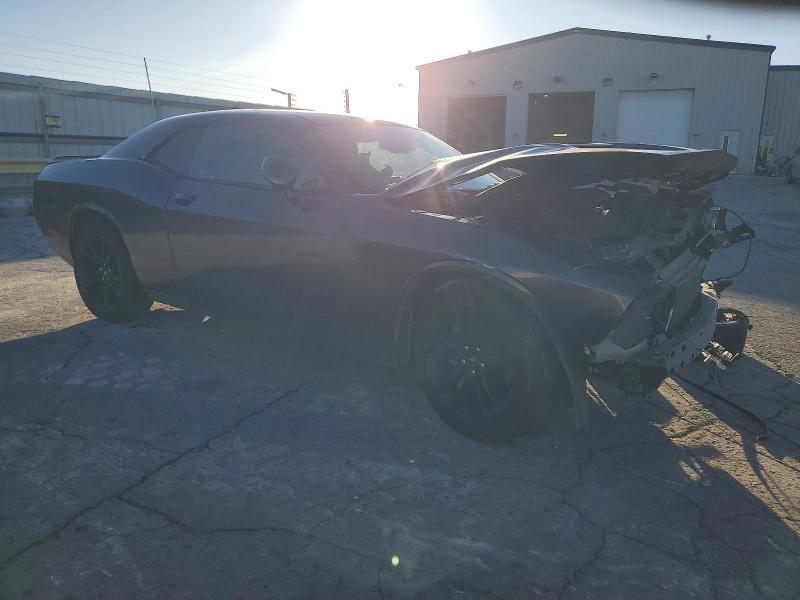 2017 Dodge Challenger sxt