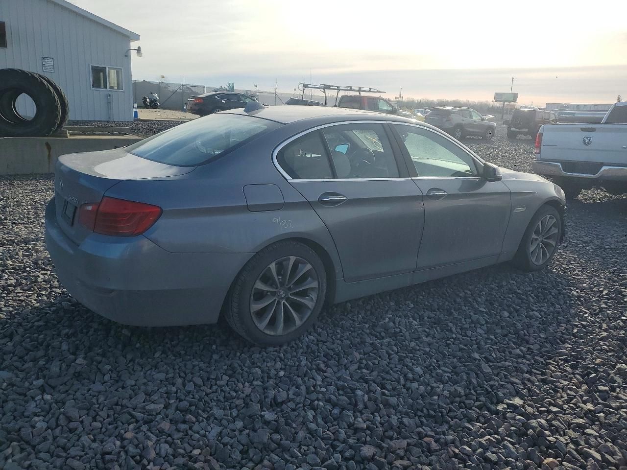 2016 BMW 528 xi