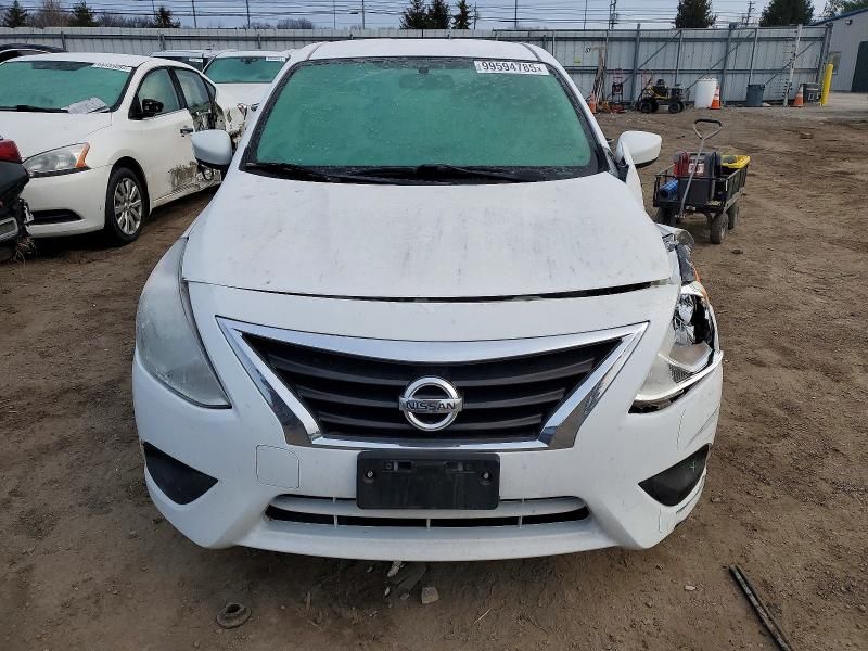 2018 Nissan Versa s