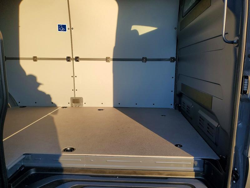 2025 Mercedes-Benz 2025 Mercedes Benz Sprinter 2500 Delivery van